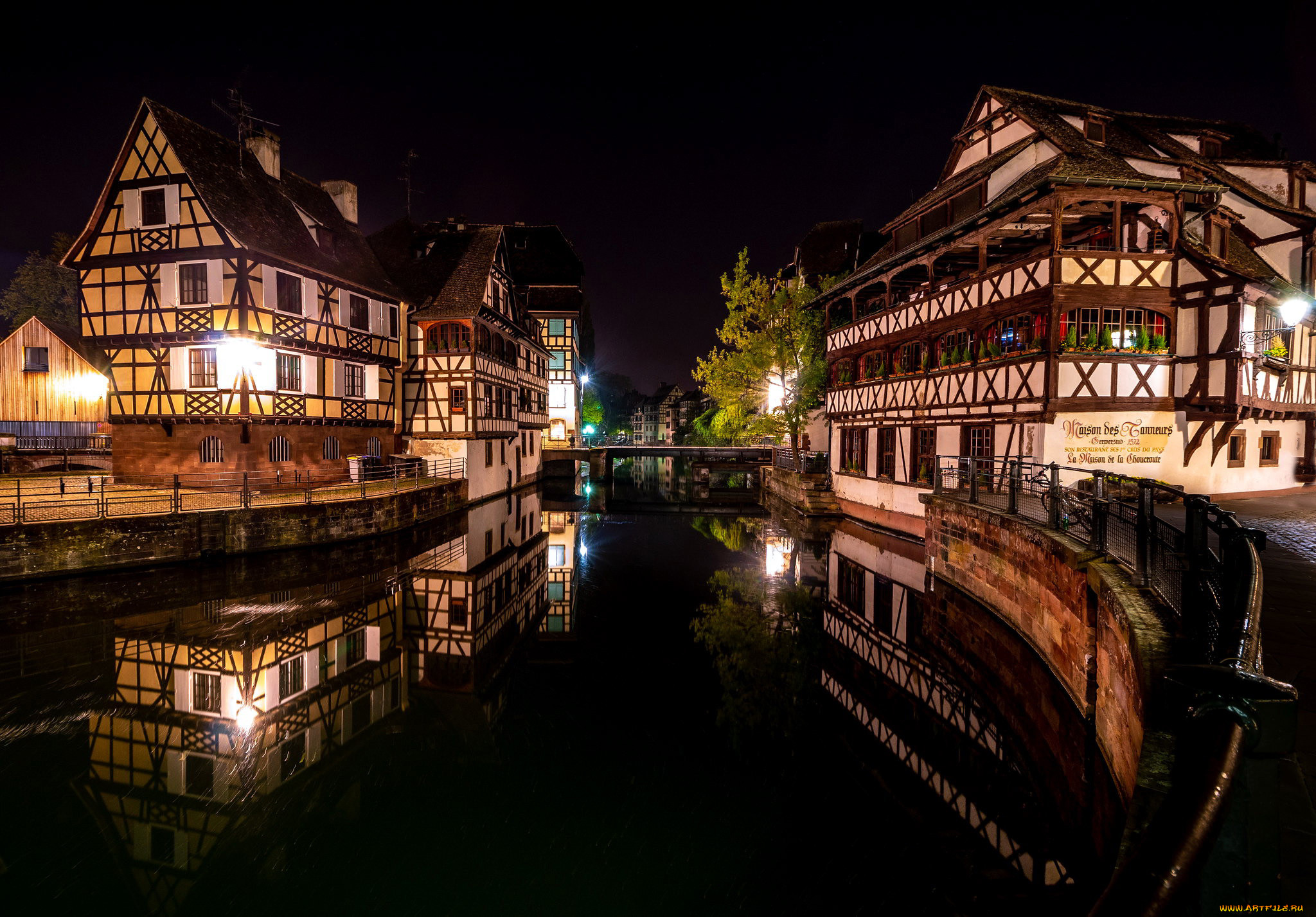 Ночной Страсбург